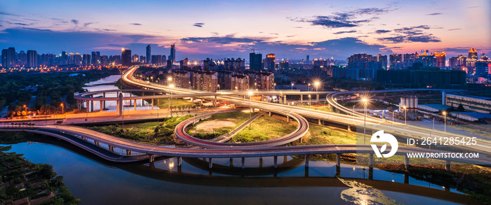 夜晚的城市