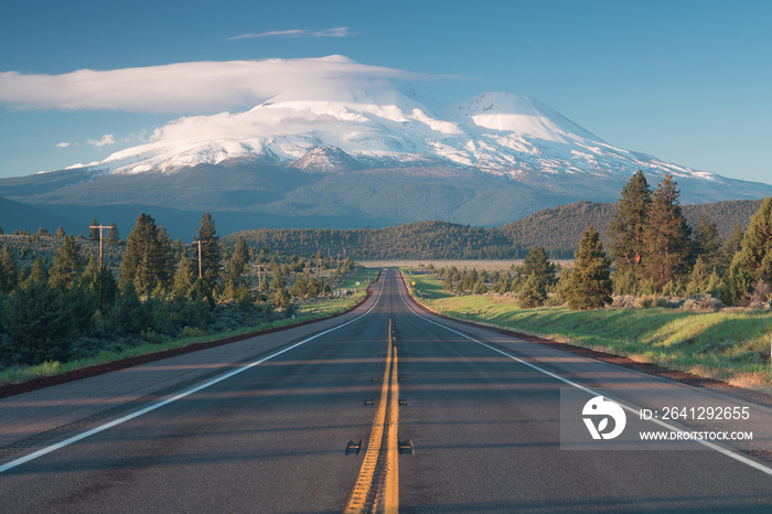 Road towards Mounts Shasta and Shastina in California, United States Highway 97 in Northern Californ