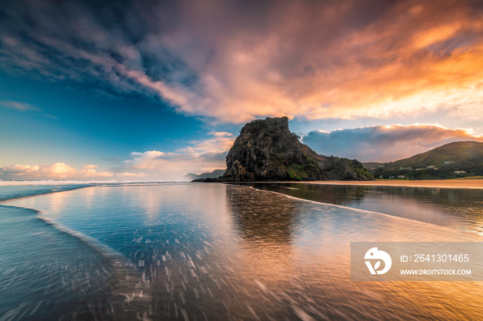 Piha Beach Long Exposure - Auckland - New Zealand