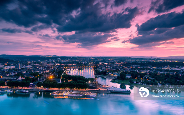 Städtetrip nach Koblenz, Deutsches Eck am Rhein und Feste Ehrenbreitstein hoch darüber