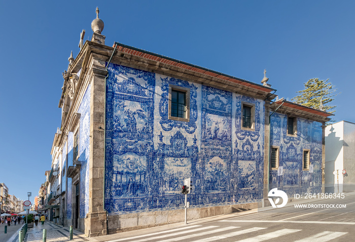 Exterior facade of Chapel Of Souls (Capela das Almas de Santa Catarina) on the Santa Catarina Street