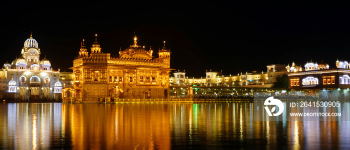 Harmandar Sahib也被称为Darbar Sahib，是一个位于Punja阿姆利则市的Gurdwara