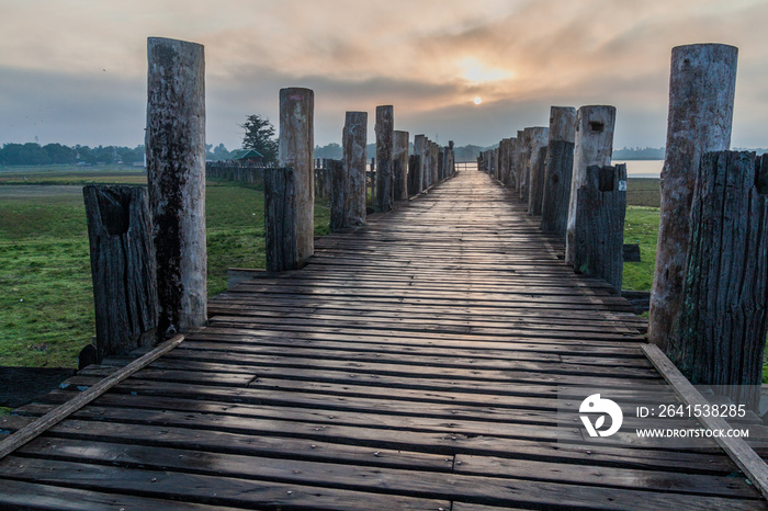 Morning view of U Bein bridge over Taungthaman lake in Amarapura near Mandalay, Myanmar