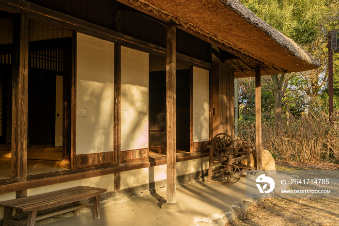 民家 ,農家　茅葺き屋根　藁葺き屋根　古民家　日本家屋,家,