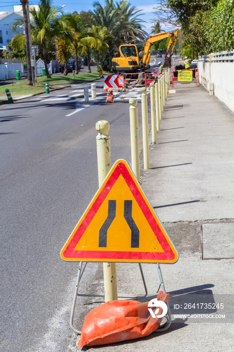 travaux en agglomération, chaussée rétrécie