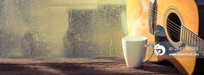 雨天咖啡杯