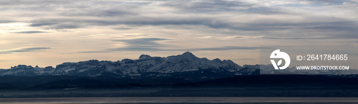 Sonnenaufgang am Bodensee