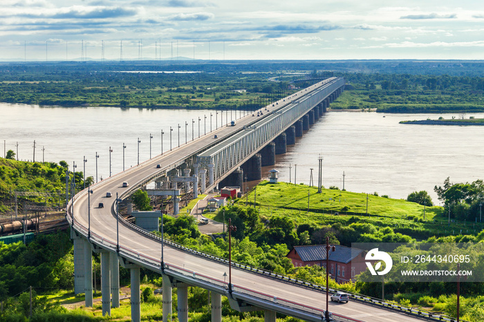 Khabarovsk Bridge crosses Amur