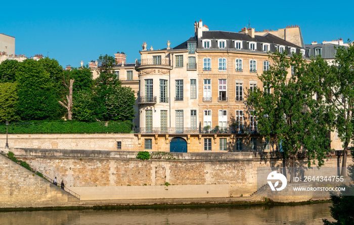 France, Paris, riverside buildings on the island  Ile Saint Louis