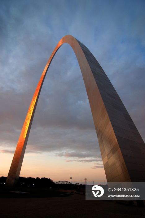 St Louis Arch Metal Gateway Landmark Sunset Glowing Orange