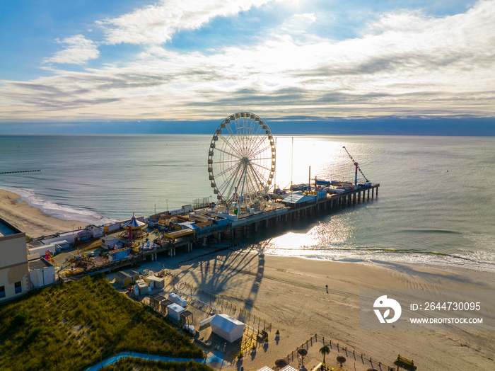 Ferris Wheel on Steel Pier next to Boardwalk in Atlantic City, New Jersey NJ, USA.