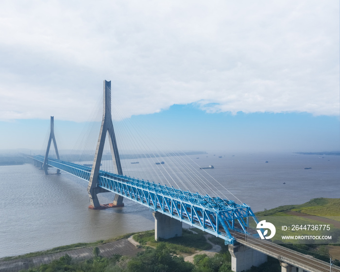 Anqing Yangtze River Railway Bridge