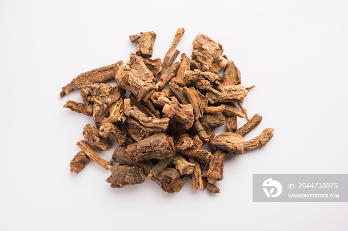 Raw dried Indian Ayurvedic Sarsaparilla is used for treating psoriasis & skin diseases, rheumatoid arthritis and kidney disease, selective focus