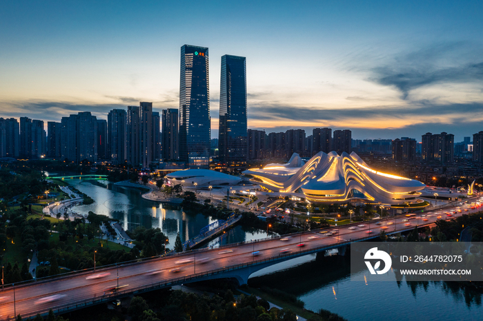 航拍湖南长沙梅溪湖公园夜景风光