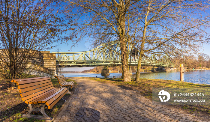 Glienicker Brücke