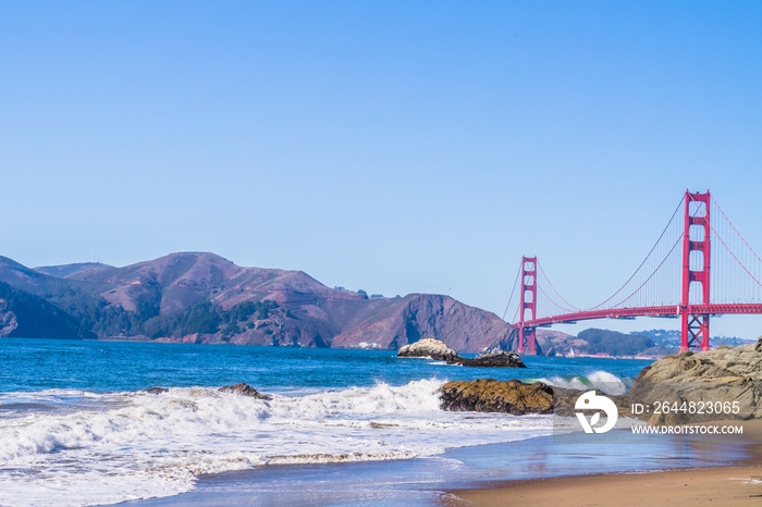 Golden gate bridge in san francisco