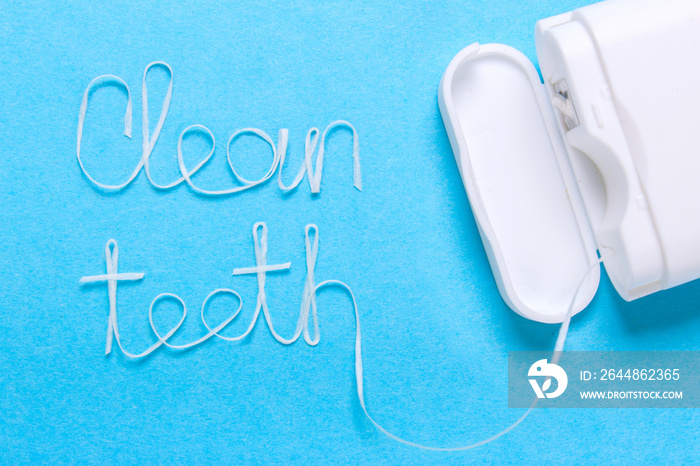 Words clean teeth of dental floss