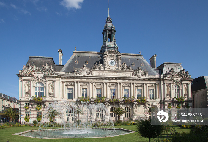 Lhôtel de ville de Tours