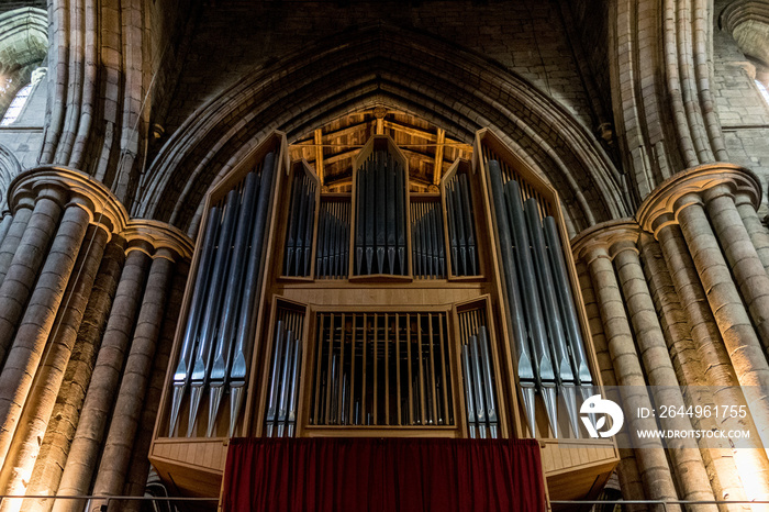 Organ, Hexham Abbey