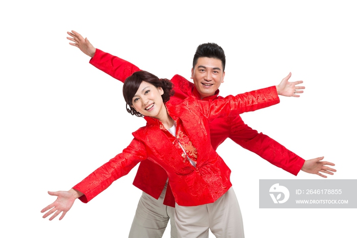 棚拍中国新年快乐的唐装夫妻