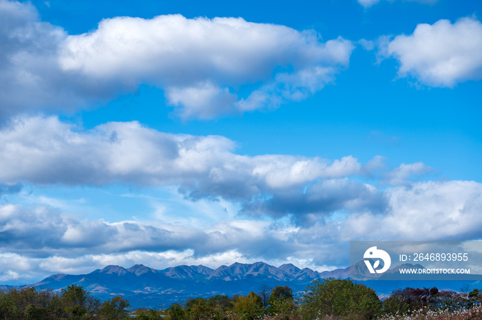 高崎市から見た榛名山｜秋晴れの山景色