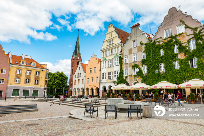 Olsztyn Warmia Mazury Kamienice rynek starówka stare miasto plac