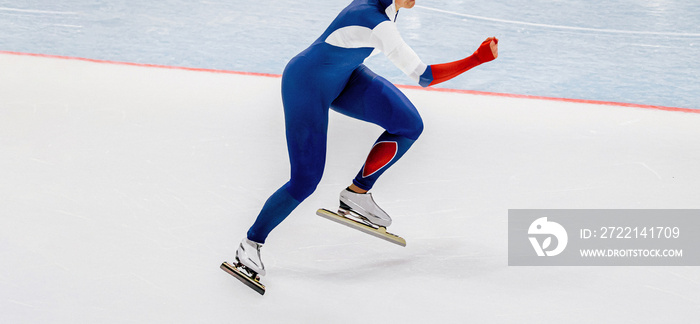 start woman athlete speed skater during speed skating competition