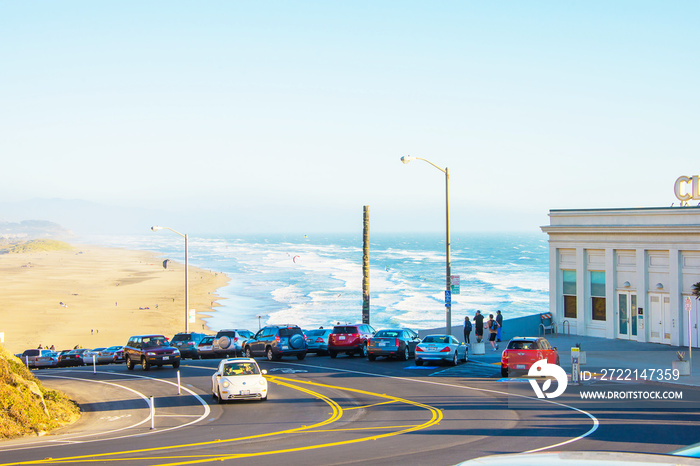 Amazing view by the Pacific ocean on the Cliff House restaurant in San Francisco.