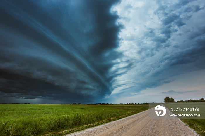 Storm clouds with shelf cloud and intense rain