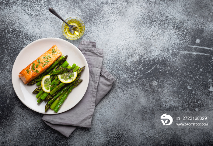 Grilled salmon with green asparagus