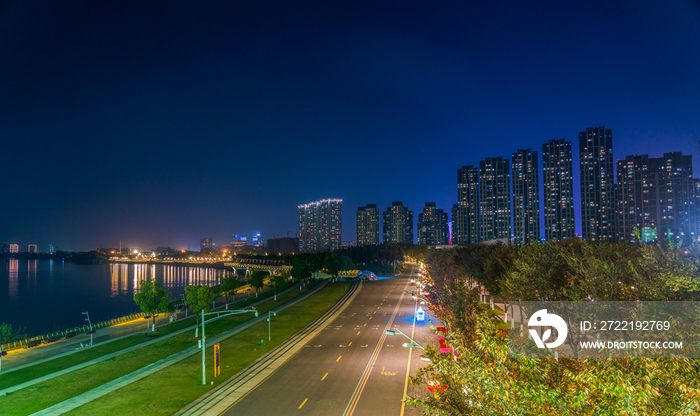 南京国际青年文化中心夜景