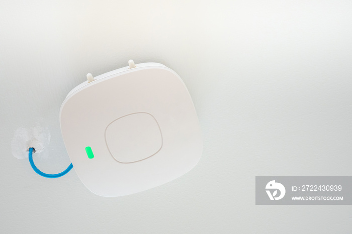 Ceiling access point wifi have green light on line status