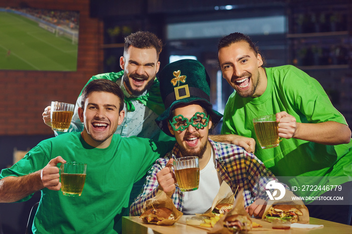 Friends on St. Patrick’s Day at the bar.