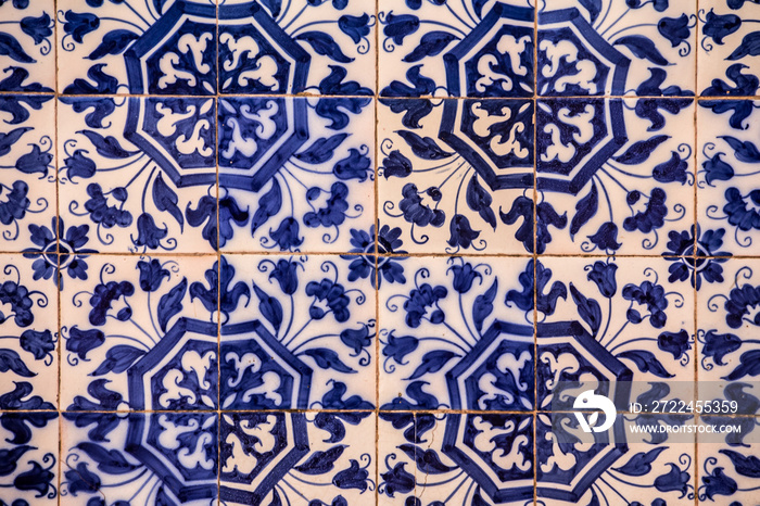 portuguese blue tile with seamless pattern