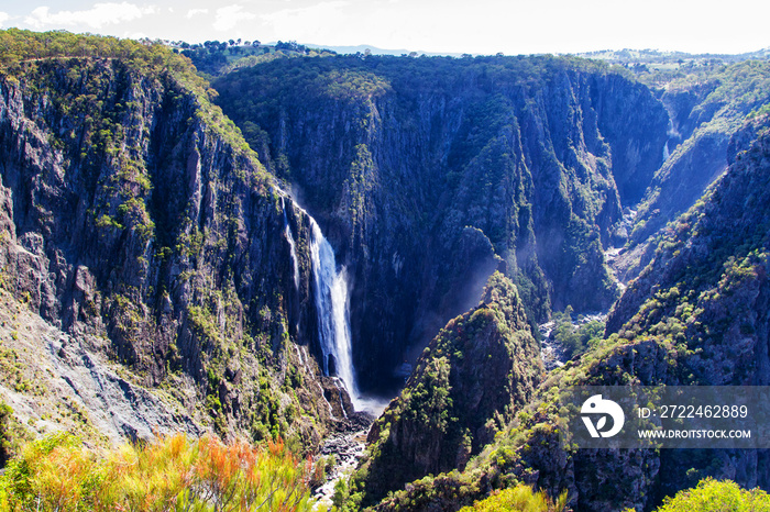 Wollomombi Falls, Waterfall Way, New South Wales, Australia