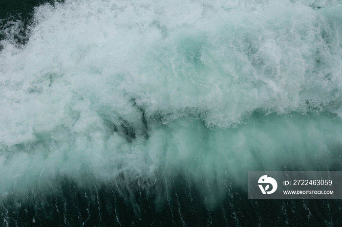 Arctic ocean waves in Iceland