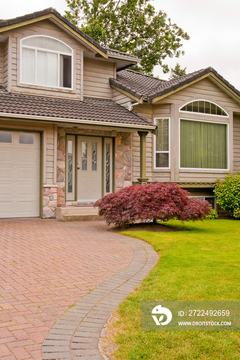 A fragment of a nice house in Vancouver, Canada.