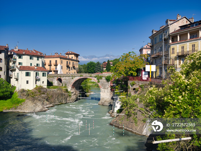 旧桥（Ponte Vecchio），Ivrea，都灵，皮埃蒙特，意大利