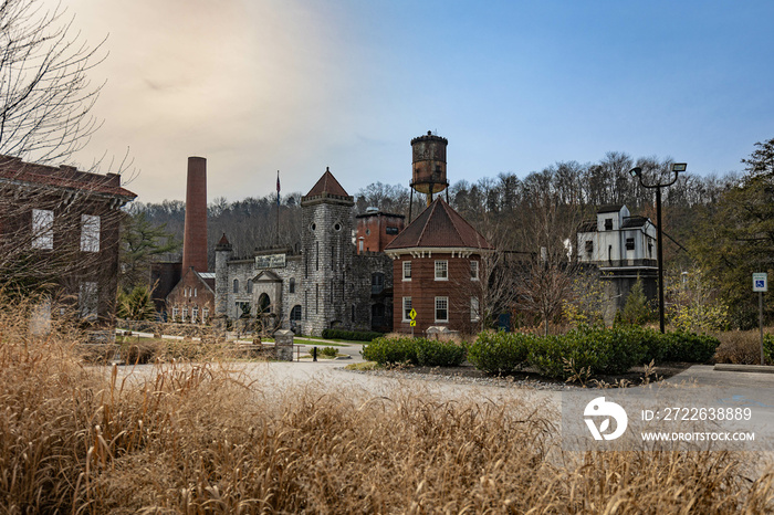 Boutique, small batch distillery on the bourbon trail close to Frankfort, Kentucky with unique castle like shape main building