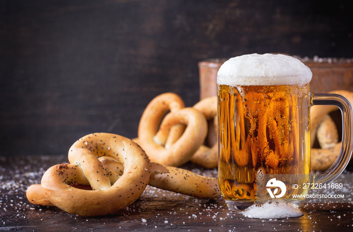 Beer with pretzels