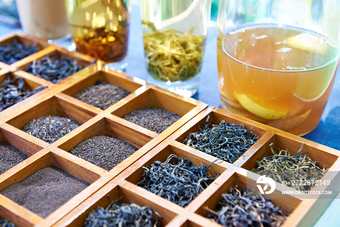 Different varieties of tea