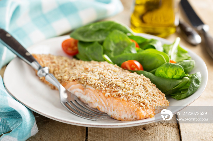 Grilled salmon with nut crust