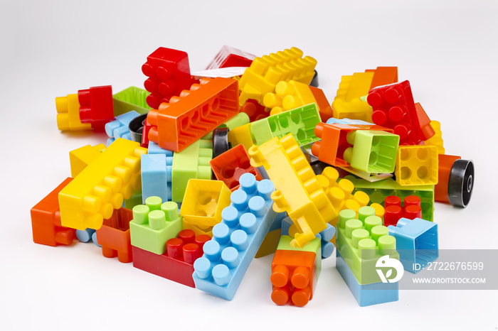 Colorful plastic block toys