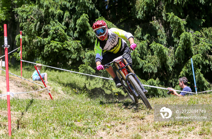 vélo tout terrain descente