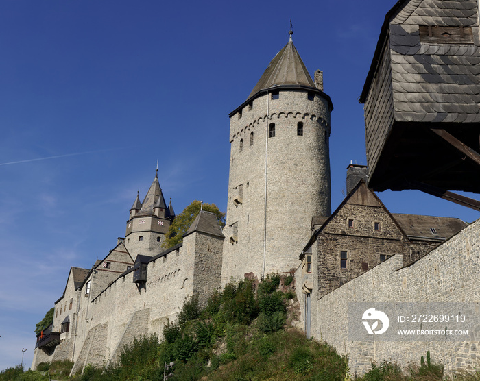 altena castle with the world’s first youth hostel