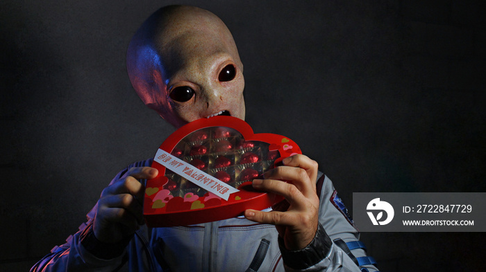 Valentine Alien 1