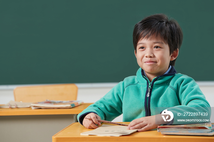 课堂上的小学生