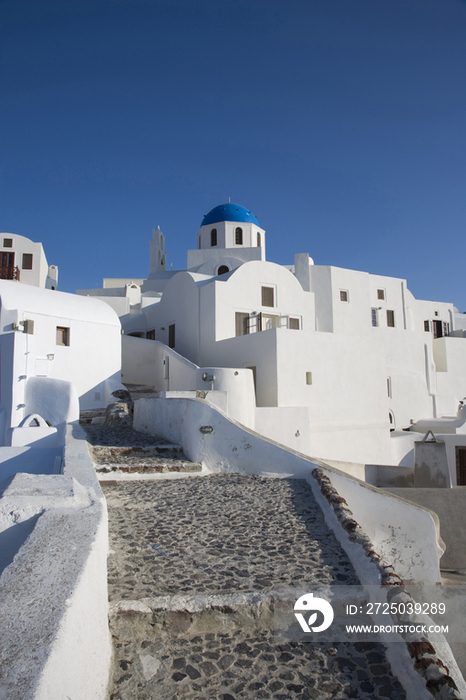 Greece, Cyclades, Santorini, Oia, view of town