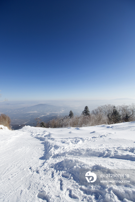 滑雪胜地