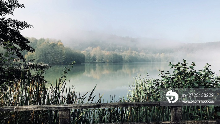 Calm lake foggy morning , восход солнца над туманным озером летом